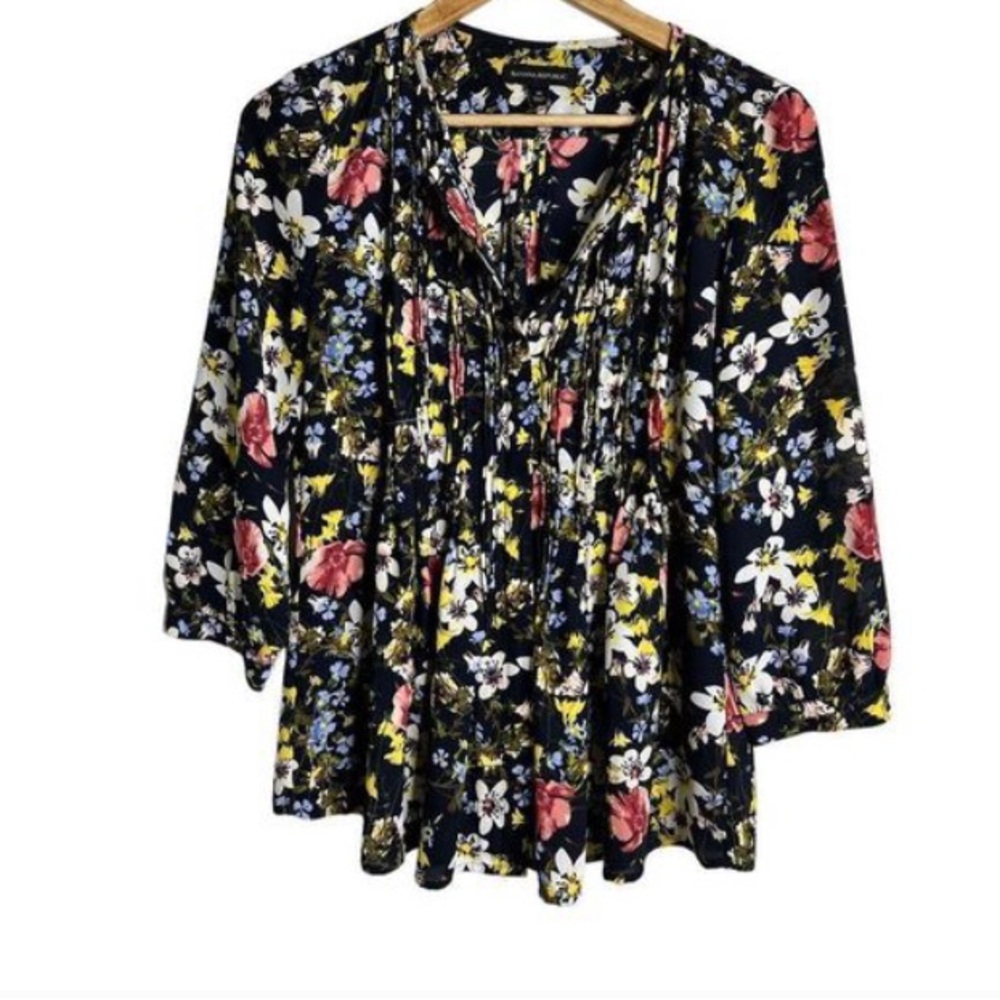 Banana Republic Floral Pintuck Blouse Black Multicolor Size Large
